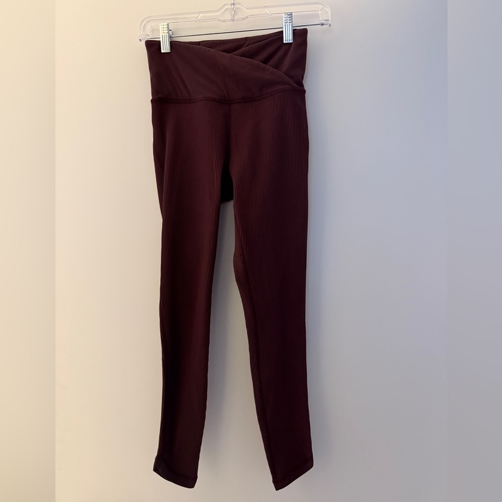 Athleta Elation 7/8 Burgundy Leggings